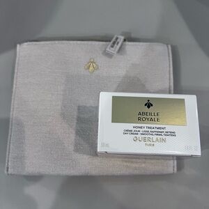 Guerlain Abeille Royale Honey Treatment Day Cream 50 ml NIB +Guerlain Gift Pouch